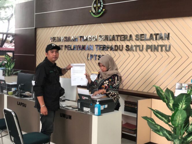 
					Misteri Tumpukan Tanah Tambang: Aroma Korupsi Miliaran di Sumsel?