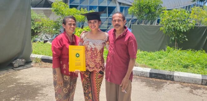 
					Inspiratif! Tukang Bangunan Antar Anak Jadi Sarjana Undana