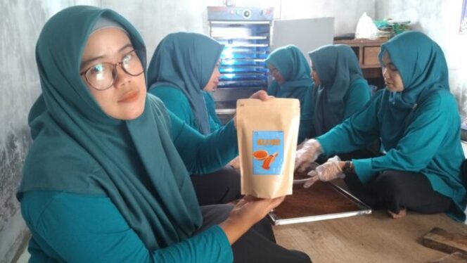
					Gula Semut PKK Bogor Raup Untung Puluhan Juta Rupiah