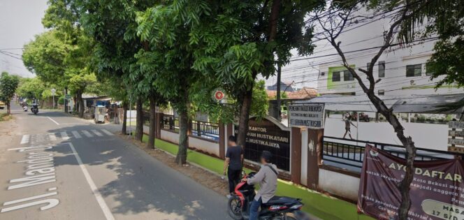 
					Impian SMPN Mustikasari: Warga Tak Lelah “Mengetuk Pintu”