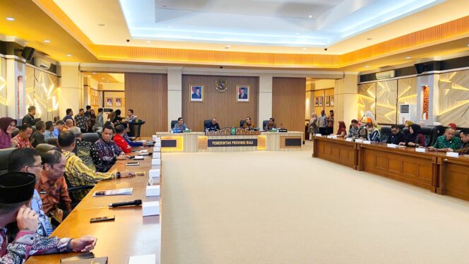 
					Bengkalis Tercepat di Riau: Koperasi Merah Putih Tuntas!