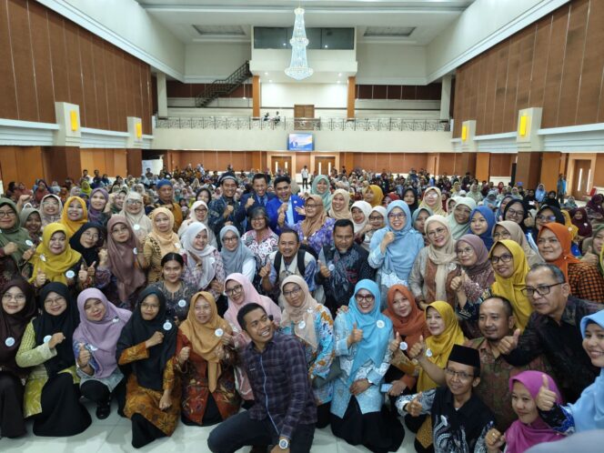 
					Antusiasme peserta seminar 