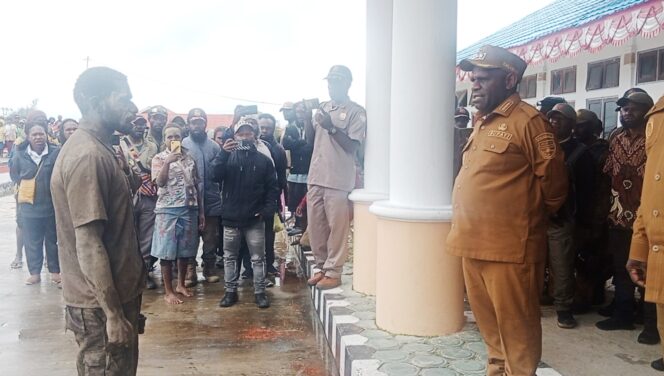 
					Euforia Lulus, Siswa SMAN 1 Deiyai Sampaikan Keluhan ke Bupati