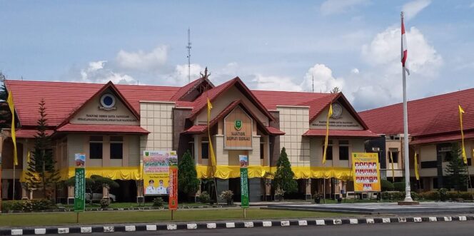 
					Berau Banjir Dana Kampung: Ratusan Miliar Siap Cair!
