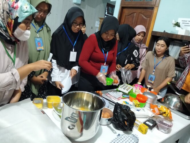 
					PKBM Syifa: Remaja Surakarta Jago Pastry, Siap Berwirausaha!