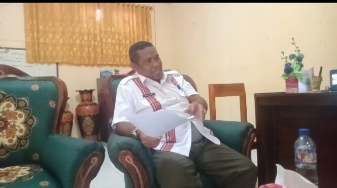 
					Kadis Koperasi kabupaten Malaka Melkianus Bere, memberikan pernyataan terkait 10 desa yang belum menyerahkan dokumen administrasi musyarah, 2/7/25