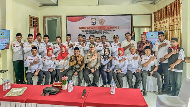 
					Gelar Musda Pertama: Pokdarkamtibmas dan Polri Bersinergi Jaga Maluku Utara