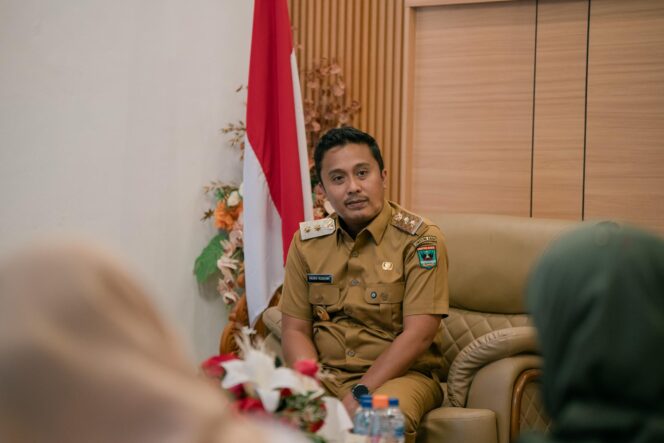 
					Aksi Bidan Dona Viral, Wagub Sumbar Gerak Cepat Bangun Jembatan