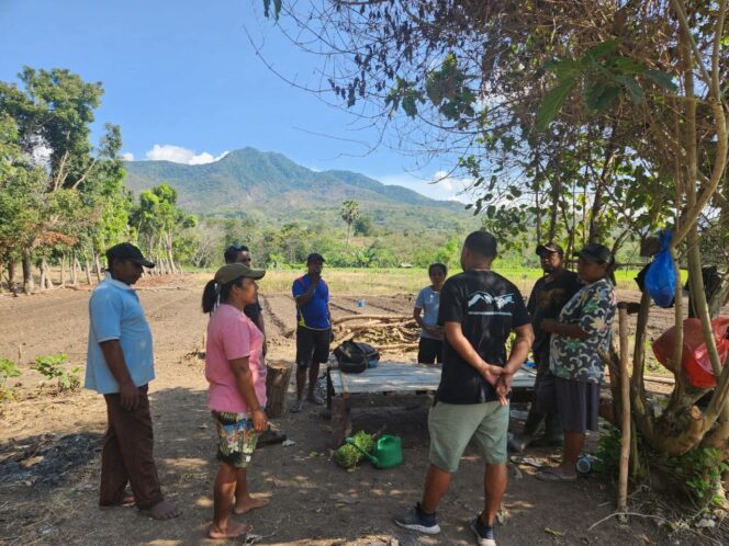 
					GKI menyapa korban letusan gunung Lewotobi 2 di lokasi pengungsian