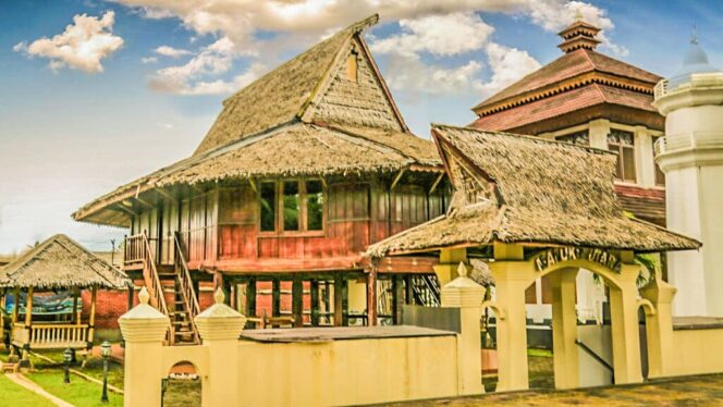 
					Terpilihnya Kontraktor Bermasalah, Proyek Anjungan Maluku Utara di TMII Terancam Mandek?