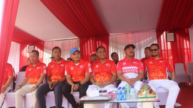 
					Ribuan Warga Bekasi Meriahkan Gerak Jalan HUT Kemerdekaan