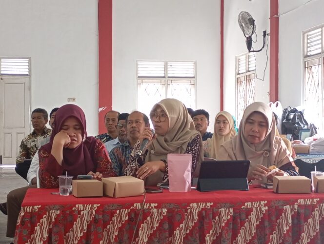 
					Kiat Jitu BUMDes: Kreatif, Inovatif, dan Berdaya Saing