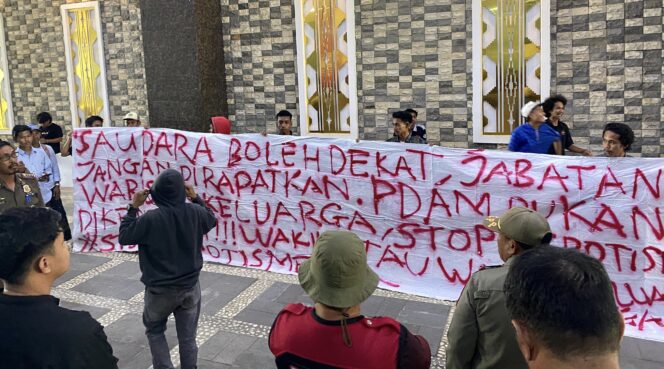 
					KPJN Desak Wali Kota Kendari Copot Direktur PDAM