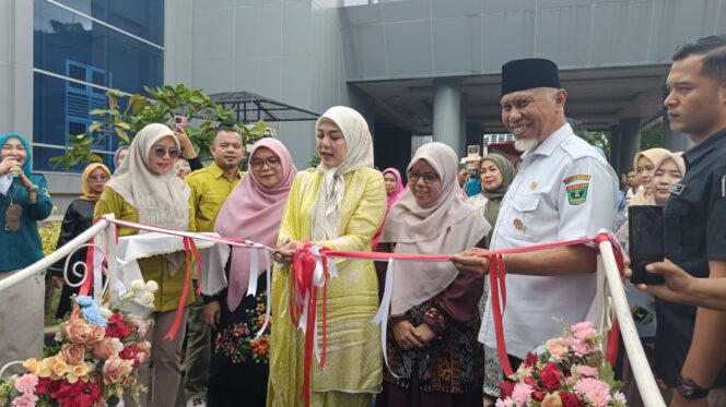 
					Smart Food B2SA: Kunci Pangan Sehat dan Mandiri Sumbar