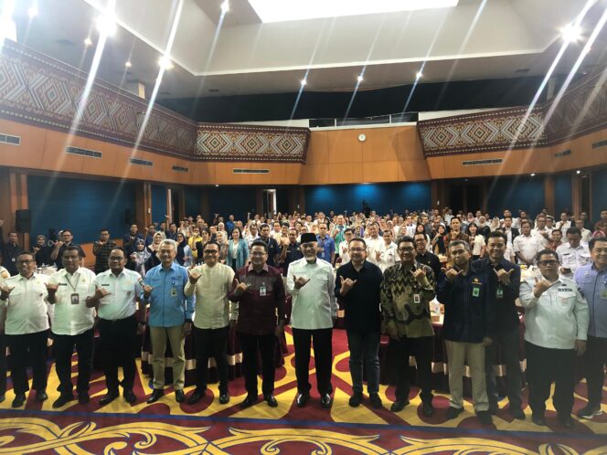 
					Sumbar Targetkan Investasi Rp120 T untuk Capai Pertumbuhan 7,3%