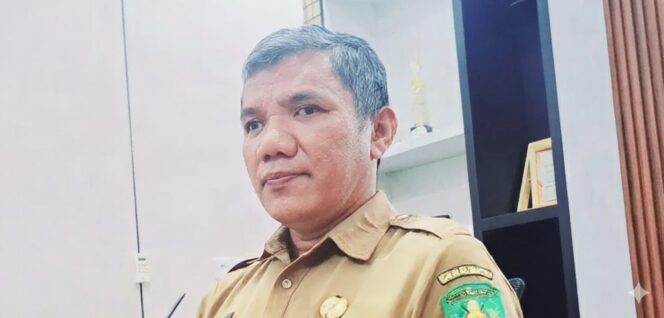 
					Plt. Sekretaris Dinas Tanaman Pangan Hortikultura dan Peternakan (DTPHP) Kutim, Alfin