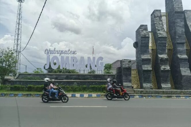 
					Kendala Lahan 1.000 M² Ancam Proyek Koperasi Merah Putih Jombang