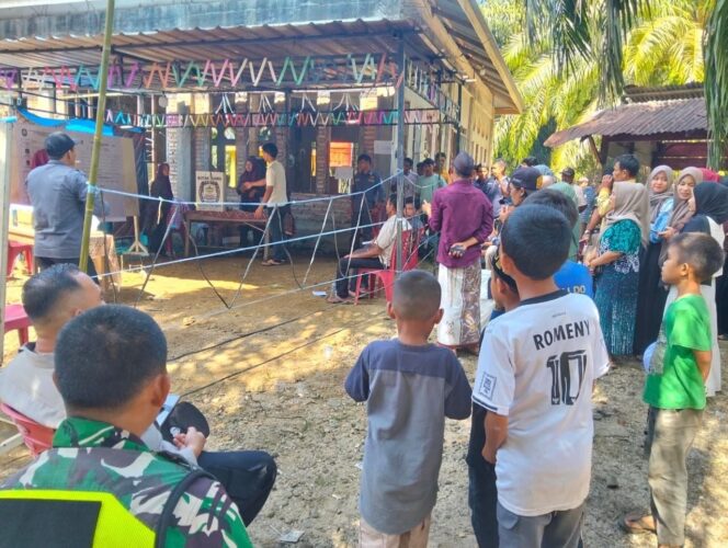 
					Warga Simpang Kanan Antusias Sukseskan Pilkades Serentak 2025
