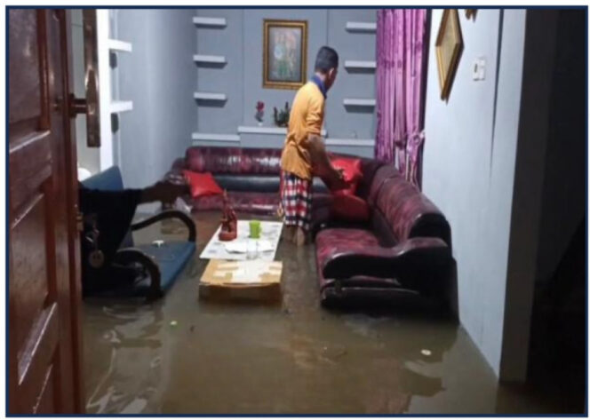 
					Banjir Genangi Polman: Ratusan Rumah Terdampak di Dua Desa