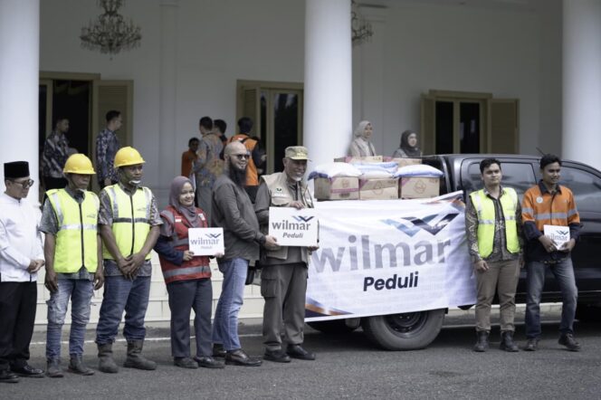 
					Wilmar Serahkan 6 Ton Bantuan ke Sumbar Pascabencana