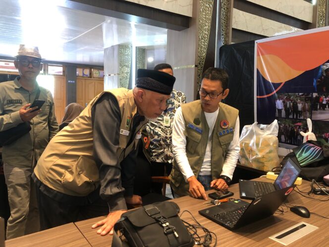 
					Gubernur Sumbar Soroti Data dan Mitigasi Bencana Hidrometeorologi