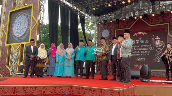 
					MTQN XLI Sumbar Berakhir, Sekdaprov Ajak Masyarakat Bumikan Al-Qur’an