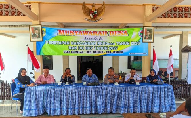 
					Desa Gumelar Bahas Rencana Pembangunan 2026 Melalui Musyawarah Desa