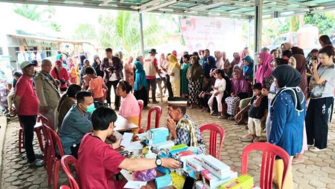 
					PDI Perjuangan Sigap, Bantuan Medis dan Sembako Serbu Padang Pariaman, Minggu (07/12/2025) di Korong Talao Mundam Banda Cino Nagari Katapiang Kecamatan Batang Anai. 