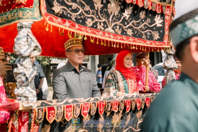 
					Ngejalang Fest: Pesisir Barat Raih Penghargaan Desa Budaya Nasional