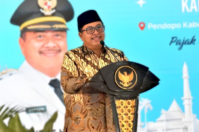 
					Bupati Jombang Warsubi usai meluncurkan SPPT PBB-P2 2026 di Pendopo Kabupaten Jombang, Kamis (22/1). (Image courtesy:Radar Jombang)