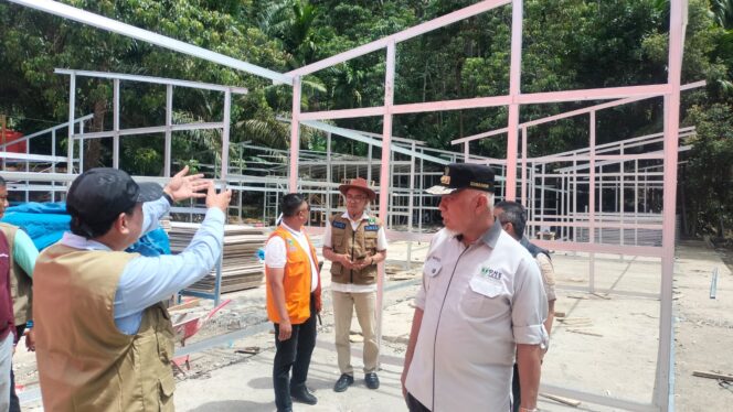 
					Pemerintah Targetkan 62 Huntara di Pesisir Selatan Tuntas Januari
