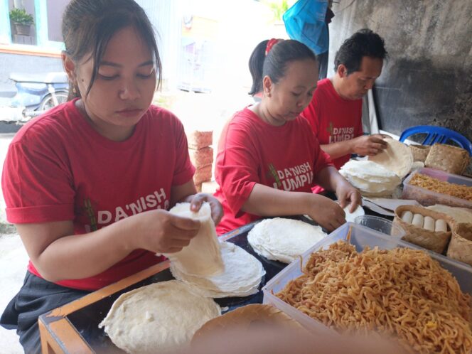 
					Dari Gang Sempit, Lumpia Danish Ambarawa Tembus Pasar Nasional