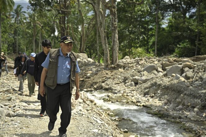 
					Sinergi Rp2 Miliar dan Goro Masyarakat Pulihkan Irigasi Solok