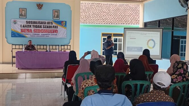 
					Tingkatkan IPM, Pemdes Sidomulyo Gelar Sosialisasi Penanganan Anak Tidak Sekolah