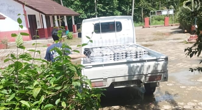 
					Dapur MBG Sukaresmi Dikritik, Pengiriman Pangan Pakai Bak Terbuka