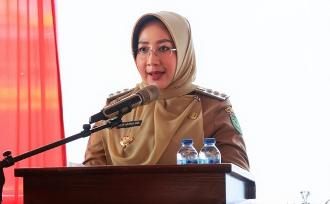 
					Bupati Berau: Jangan Tunggu Mewah, yang Penting Jalan Layak!