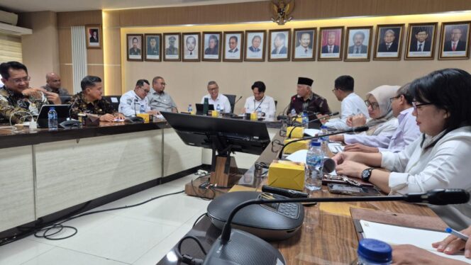 
					Tol Sicincin-Bukittinggi: Solusi Permanen Jalur Maut dan Bencana
