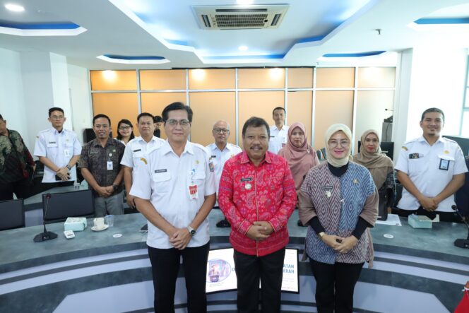 
					Satu Genggaman: Pangkalpinang Smart Integrasikan Data Kependudukan Nasional