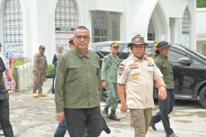 
					Jalur Mudik Lembah Anai Dibuka Tanpa Sistem One Way