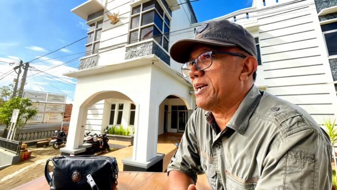 
					Kepala Desa Darma Kecamatan Darma, Yadi juharyadi