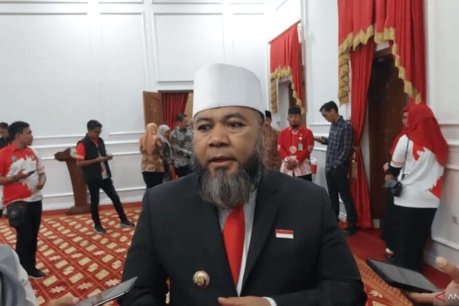 
					Gubernur Provinsi Bengkulu, Helmi Hasan
