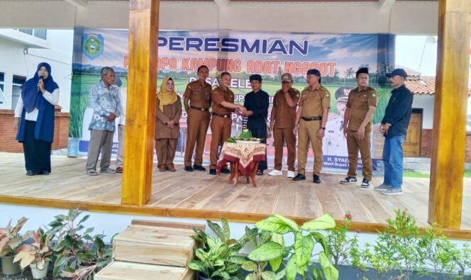 
					Rumah Budaya Lelea: Penjaga Tradisi Ngarot Sejak Tahun 1686