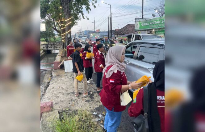 
					Pemuda Desa Pilang Sulap Jalanan Jadi Ladang Pahala