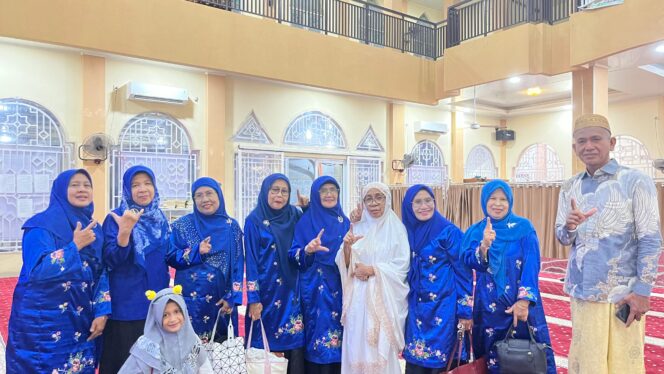 
					Smart Mosque: Saat Adat Minang Bertemu Teknologi AI
