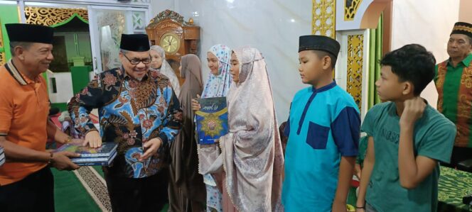 
					Empat Kunci Sukses Ketua DPRD Sumbar untuk Anak Muda