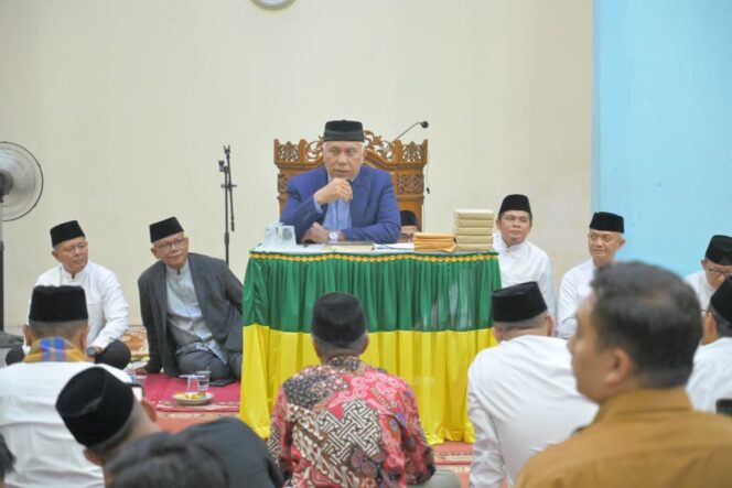 
					Mahyeldi Jemput Aspirasi di Masjid Syekh Muhammad Daud