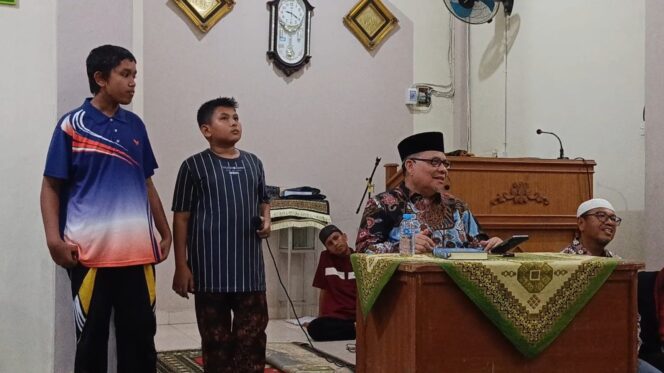 
					Investasi Spiritual: Rahasia Bahagia Lewat Kedekatan dengan Al-Qur’an