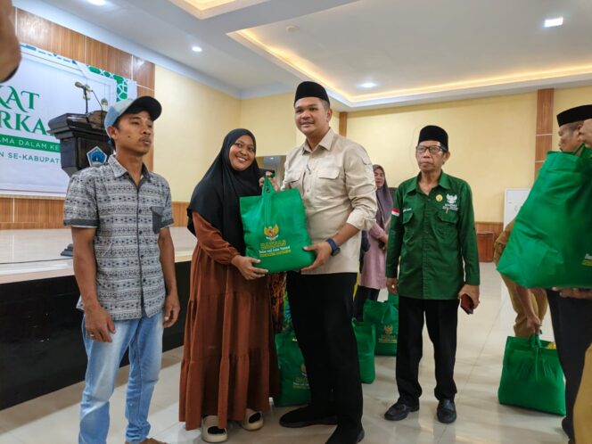 
					Cahaya Zakat Ramadhan: BAZNAS Bantaeng Sasar Fakir Miskin Pelosok