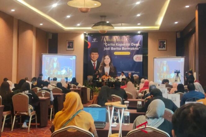 
					Suasana workshop media bertajuk 