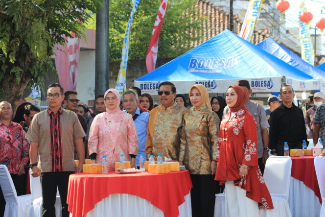 
					Festival Kampung Bintang: Akulturasi Budaya yang Menghidupi UMKM